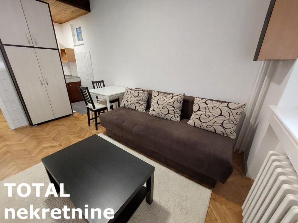 Slika 1 - Stan,NOVI SAD,GRBAVICA,kv: 21.00, € 68250, ID: 1100580