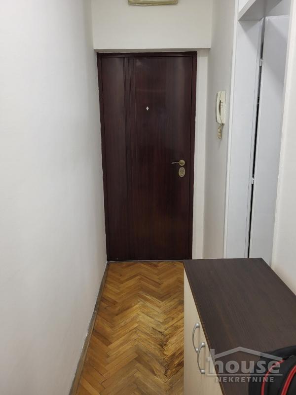 Slika 9 - Stan,NOVI SAD,GRBAVICA,kv: 21.00, € 68250, ID: 1063732