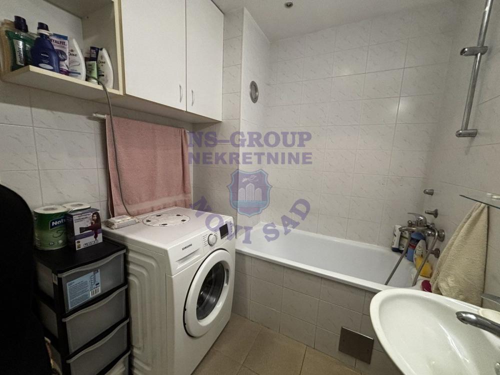 Slika 7 - Jednosoban, 38m2, Novo naselje Novi Sad, sa terasom