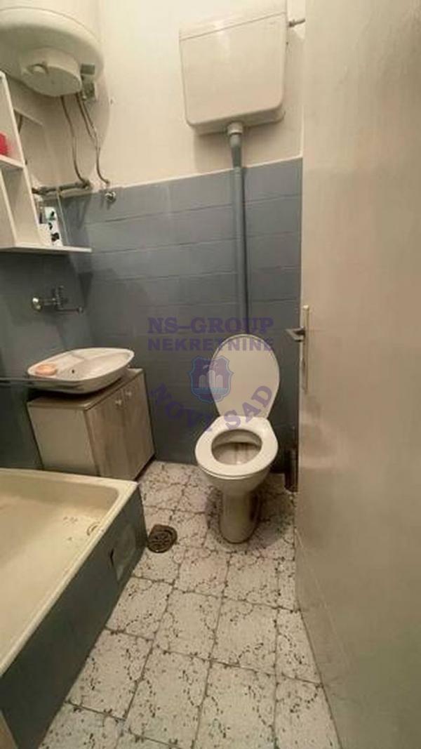 Slika 4 - Jednosoban, 32m2, Grbavica Novi Sad