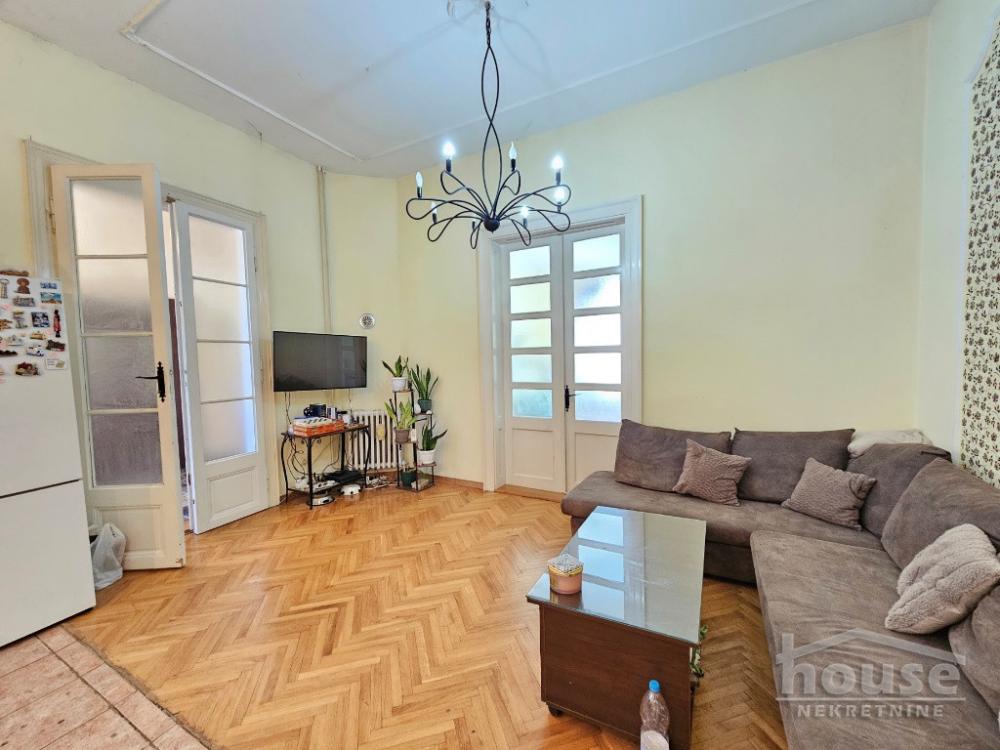 Slika 7 - Stan,NOVI SAD,CENTAR,kv: 88.00, € 320000, ID: 1064258