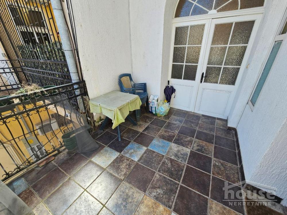 Slika 4 - Stan,NOVI SAD,CENTAR,kv: 88.00, € 320000, ID: 1064258