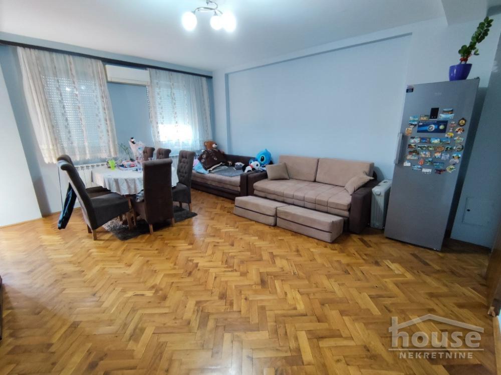 Slika 1 - Stan,NOVI SAD,NOVO NASELJE - ŠARENGRAD,kv: 61.00, € 163000, ID: 1064276