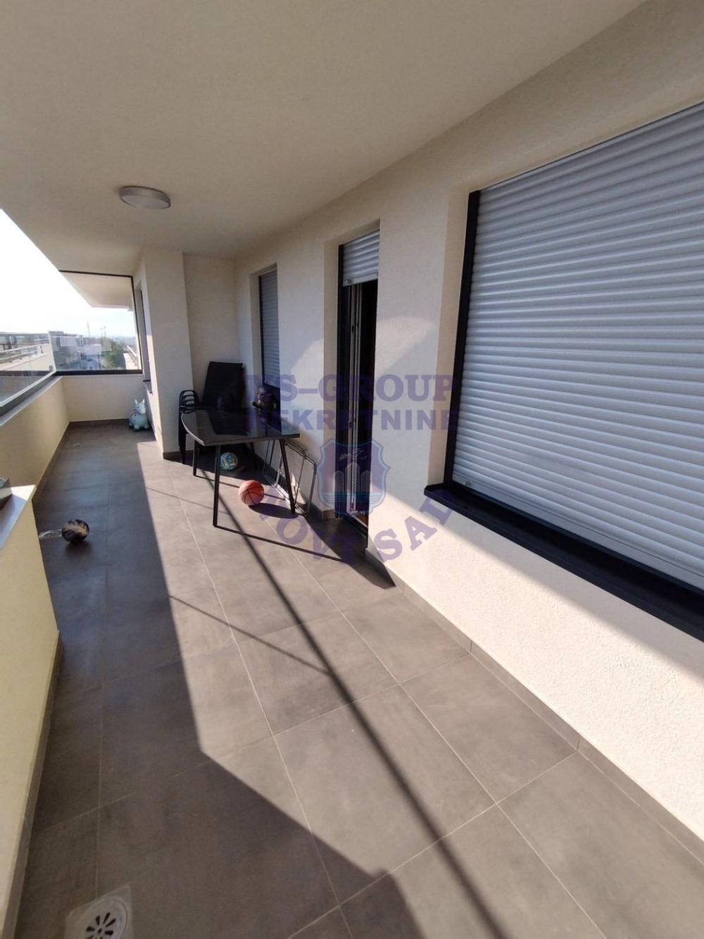 Slika 9 - Namešten, trosoban stan, parking, ostava, prelepa velika terasa! Tatarsko brdo! š. 552724