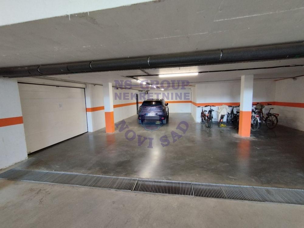 Slika 11 - Namešten, trosoban stan, parking, ostava, prelepa velika terasa! Tatarsko brdo! š. 552724