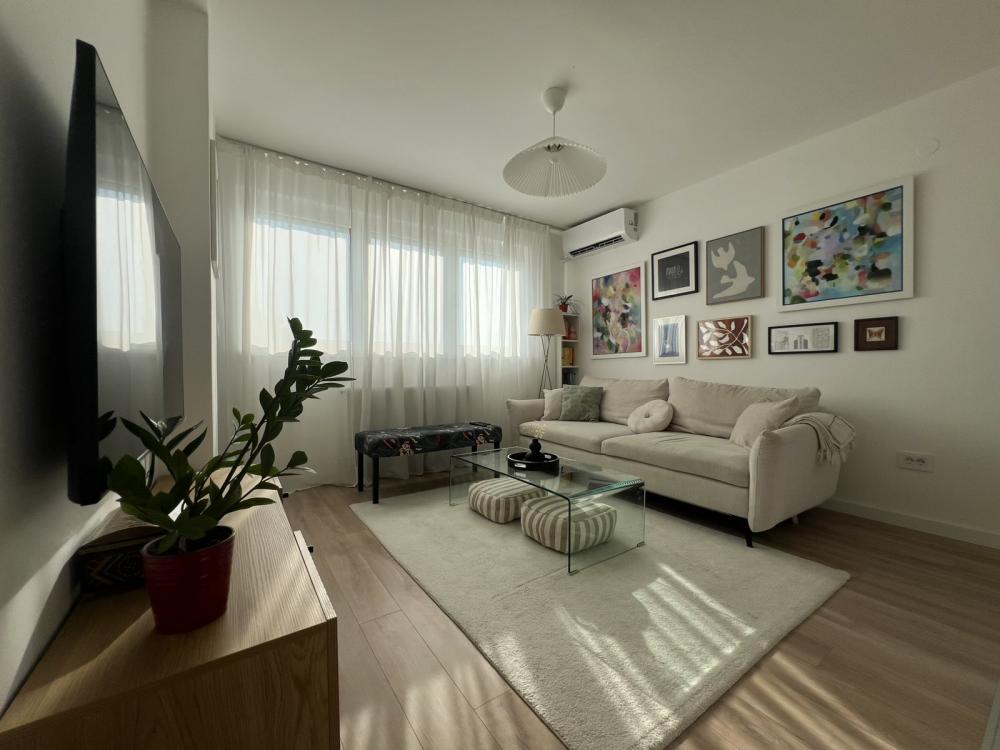 Slika 1 - Kompletno namešten stan sa tehnikom, Bulevar