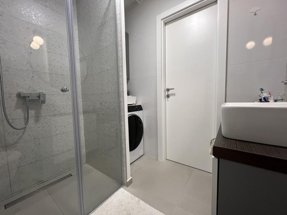 Slika 8 - Kompletno namešten stan sa tehnikom, Bulevar