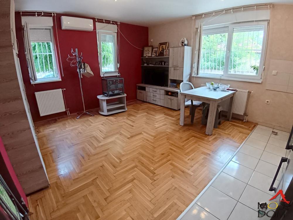 Glavna slika -Stan,NOVI SAD,BULEVAR EVROPE,kv: 49, € 123600, ID: 1030933