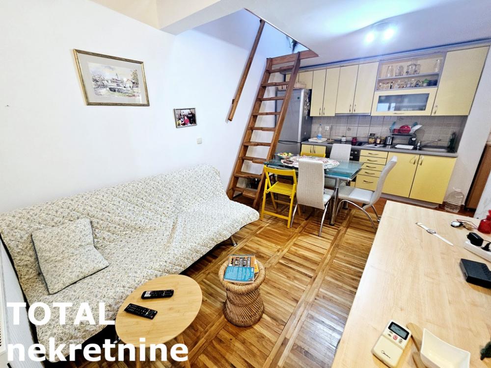 Slika 3 - Stan,NOVI SAD,CENTAR,kv: 54.00, € 111650, ID: 1101140