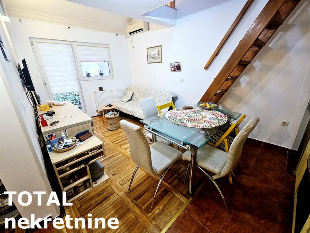 Slika 2 - Stan,NOVI SAD,CENTAR,kv: 54.00, € 111650, ID: 1101140