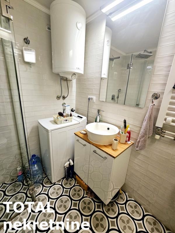 Slika 6 - Stan,NOVI SAD,CENTAR,kv: 54.00, € 111650, ID: 1101140