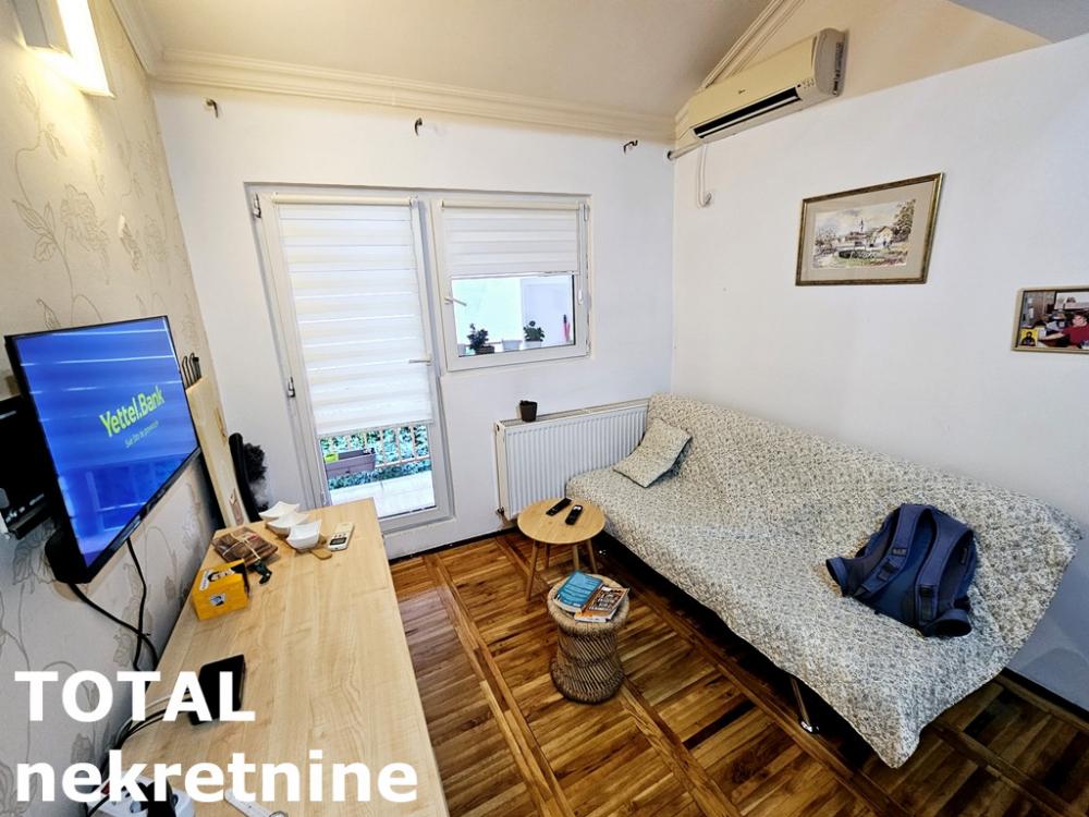 Slika 1 - Stan,NOVI SAD,CENTAR,kv: 54.00, € 111650, ID: 1101140