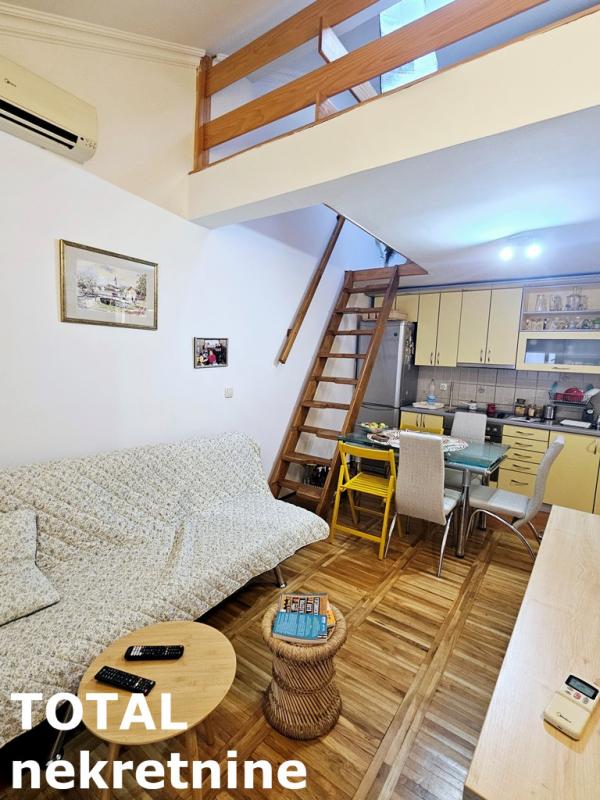 Slika 4 - Stan,NOVI SAD,CENTAR,kv: 54.00, € 111650, ID: 1101140