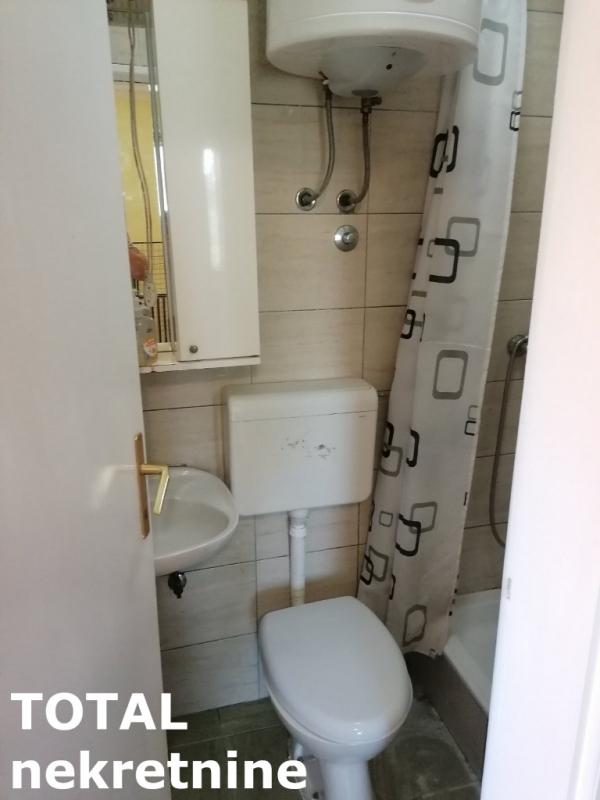 Slika 3 - Stan,NOVI SAD,CENTAR,kv: 17.00, € 92700, ID: 1101138