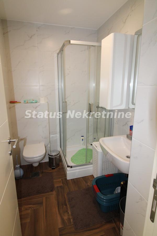 Slika 11 - Novi Sad - Lux četvorosoban stan u blizini keja