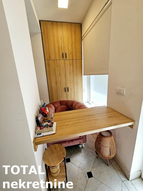 Slika 4 - Stan,NOVI SAD,CENTAR,kv: 59.00, € 139000, ID: 1101132