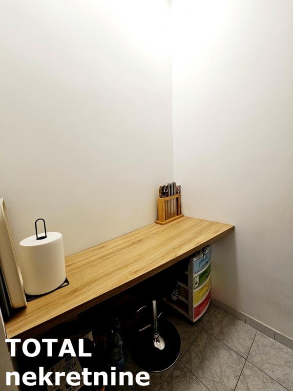 Slika 8 - Stan,NOVI SAD,CENTAR,kv: 59.00, € 139000, ID: 1101132