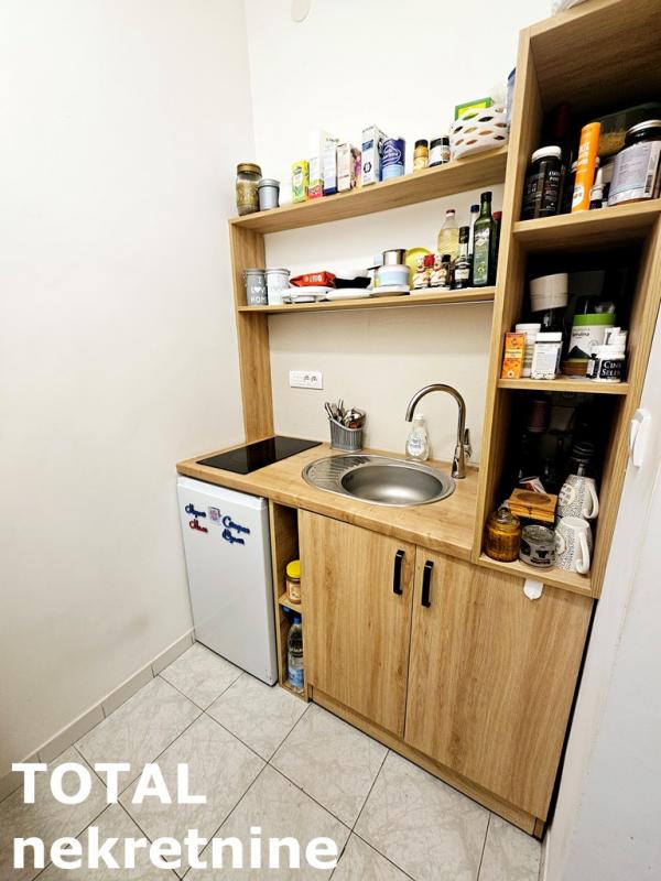 Slika 7 - Stan,NOVI SAD,CENTAR,kv: 59.00, € 139000, ID: 1101132