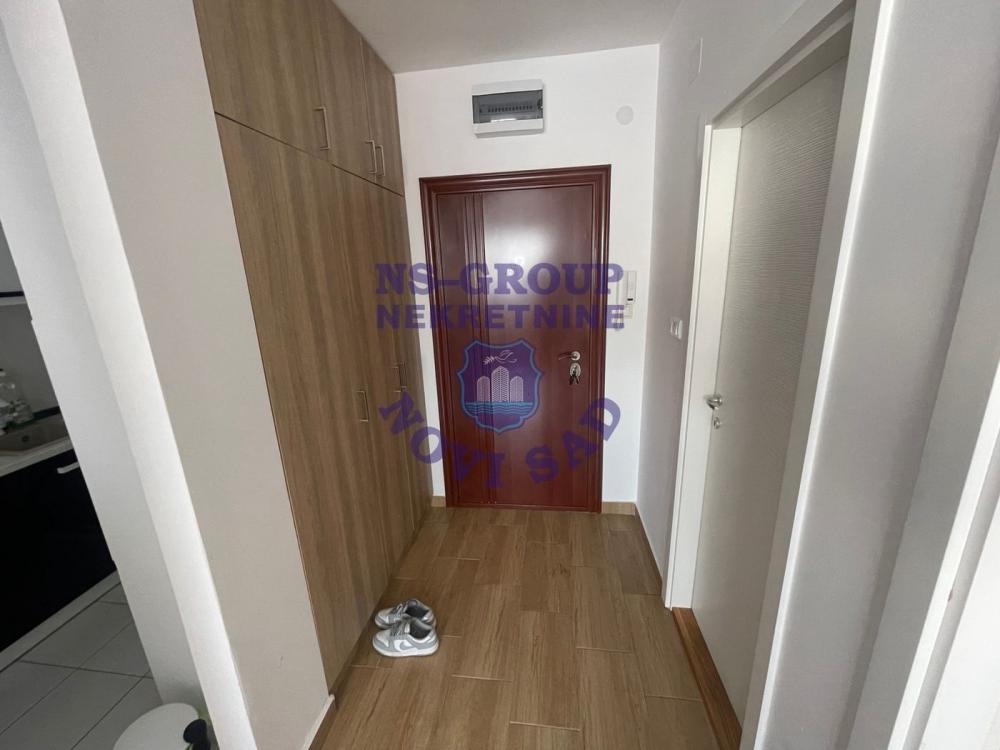 Slika 4 - Dvosoban Bulevar patrijarha Pavla, Novi Sad