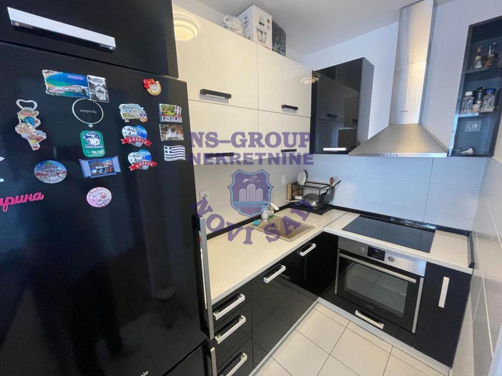 Slika 6 - Dvosoban Bulevar patrijarha Pavla, Novi Sad