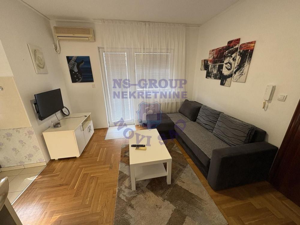 Slika 4 - JEDNOIPOSOBAN 72.100e NAMESTEN