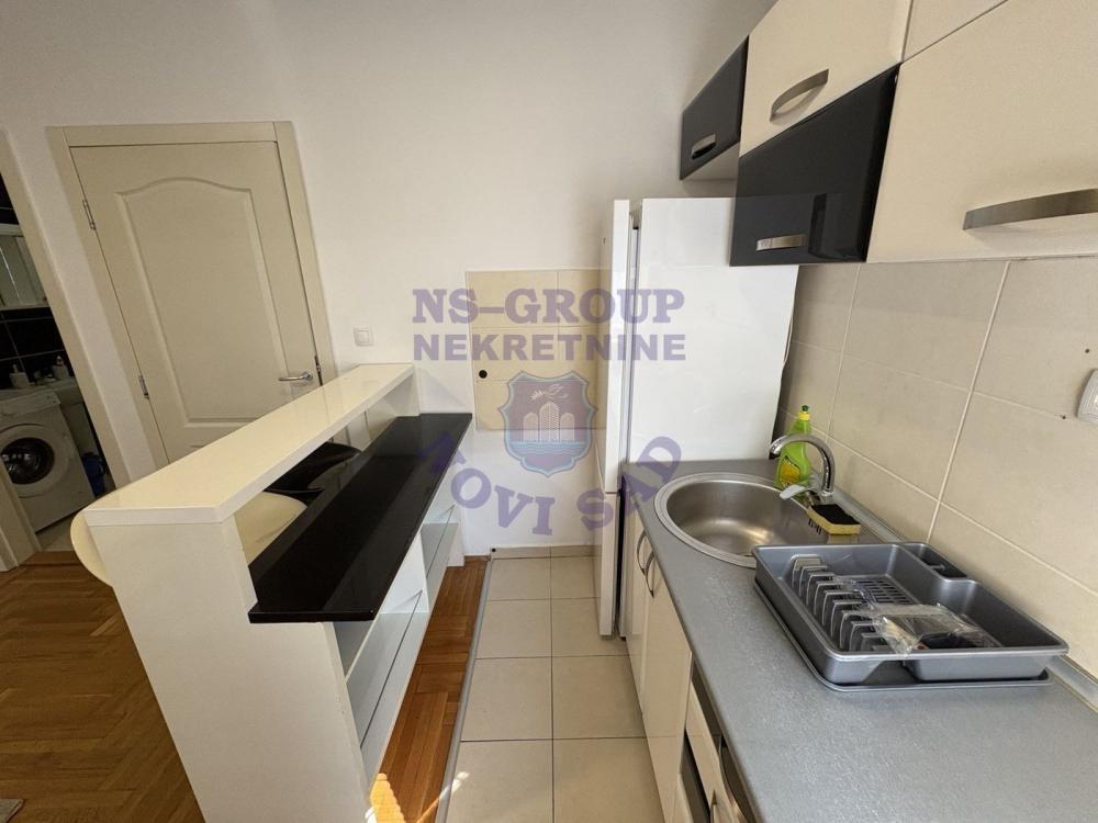 Slika 10 - JEDNOIPOSOBAN 72.100e NAMESTEN