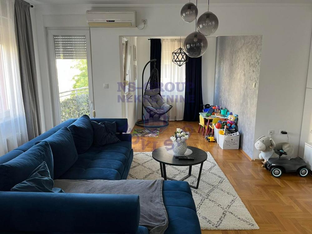 Slika 10 - GRBAVICA  TROSOBAN FANTASTICAN NAMESTEN