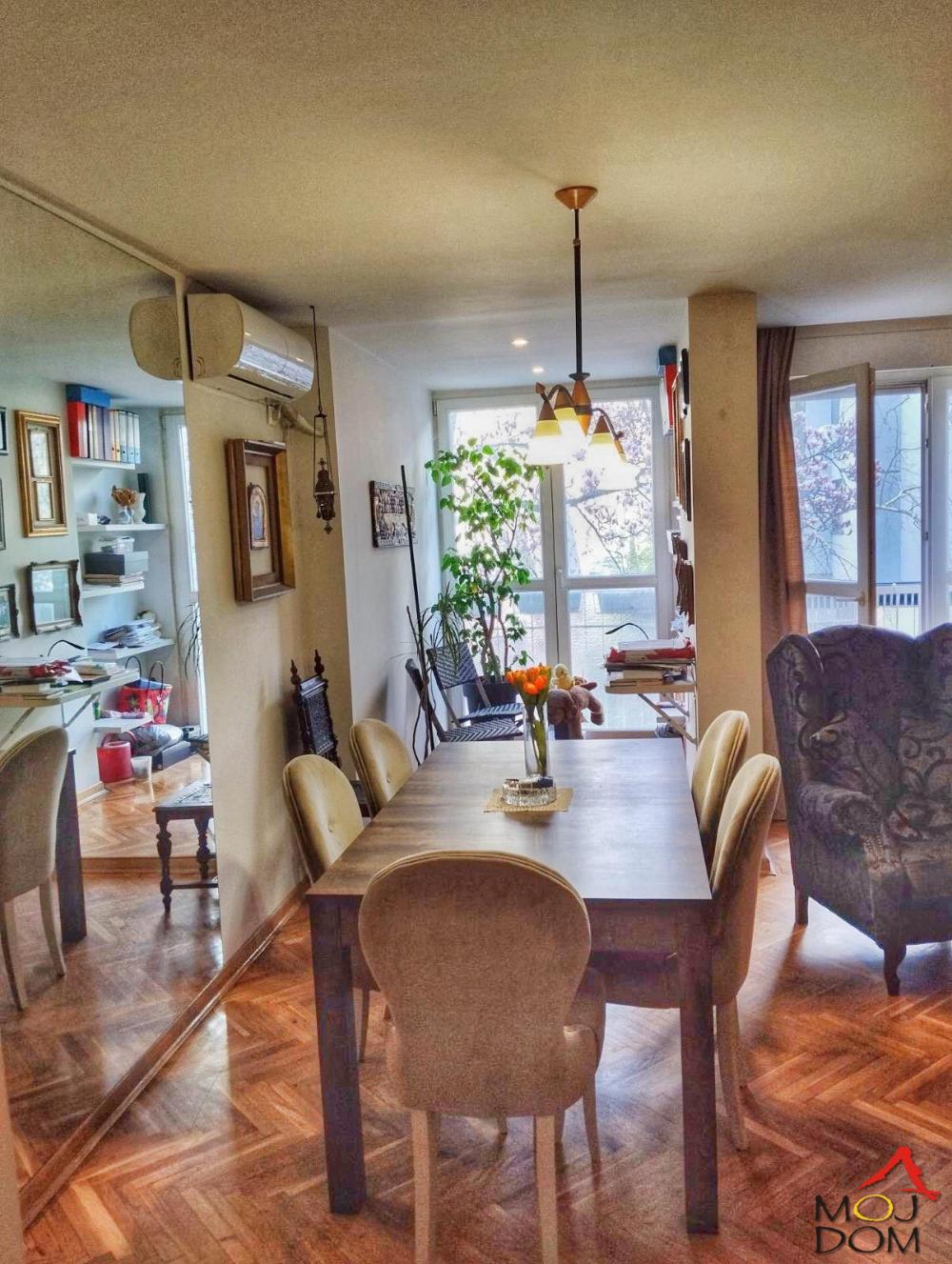 Slika 4 - Stan,NOVI SAD,LIMAN 4,kv: 86, € 235850, ID: 1030602