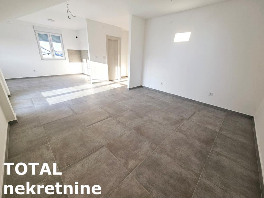 Slika 1 - Stan,VETERNIK,VETERNIK,kv: 80.00, € 128750, ID: 1101099