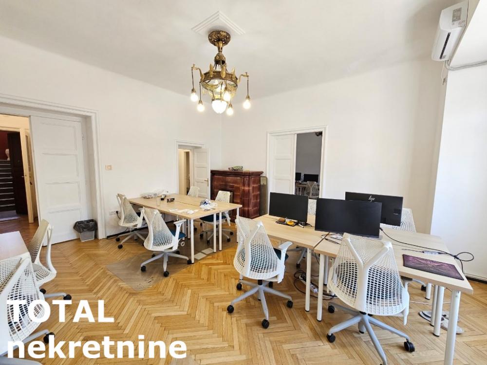 Slika 0 - Stan,NOVI SAD,CENTAR,kv: 119.00, € 368900, ID: 1100831