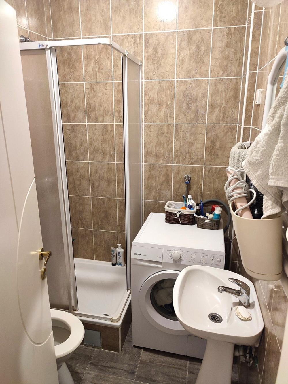 Slika 6 - Stan,NOVI SAD,NOVA DETELINARA,kv: 46, € 116000, ID: 1019214