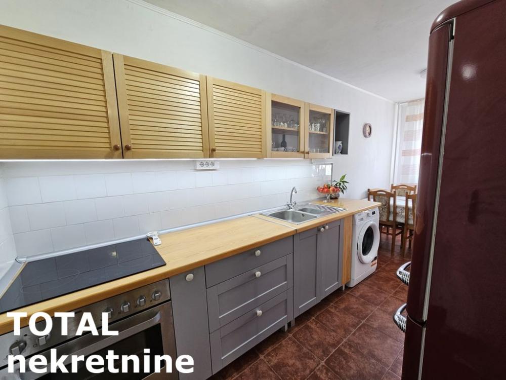 Slika 9 - Stan,NOVI SAD,LIMAN 3,kv: 86.00, € 248000, ID: 1101037