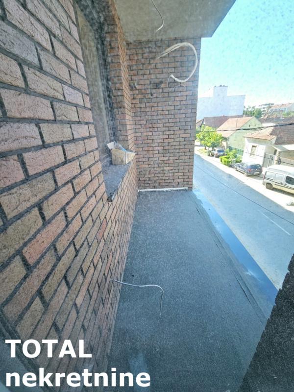 Slika 10 - Stan,NOVI SAD,TELEP,kv: 56.00, € 138430, ID: 1101153