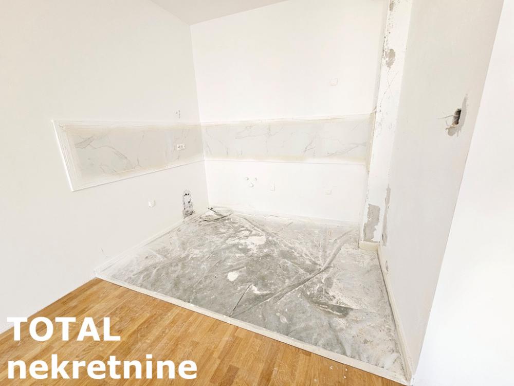 Slika 4 - Stan,NOVI SAD,TELEP,kv: 56.00, € 138430, ID: 1101153