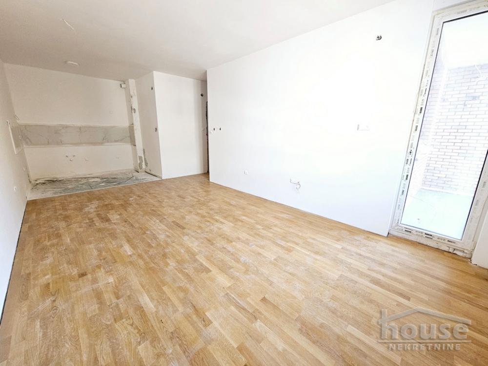 Slika 2 - Stan,NOVI SAD,TELEP,kv: 56.00, € 138430, ID: 1064305