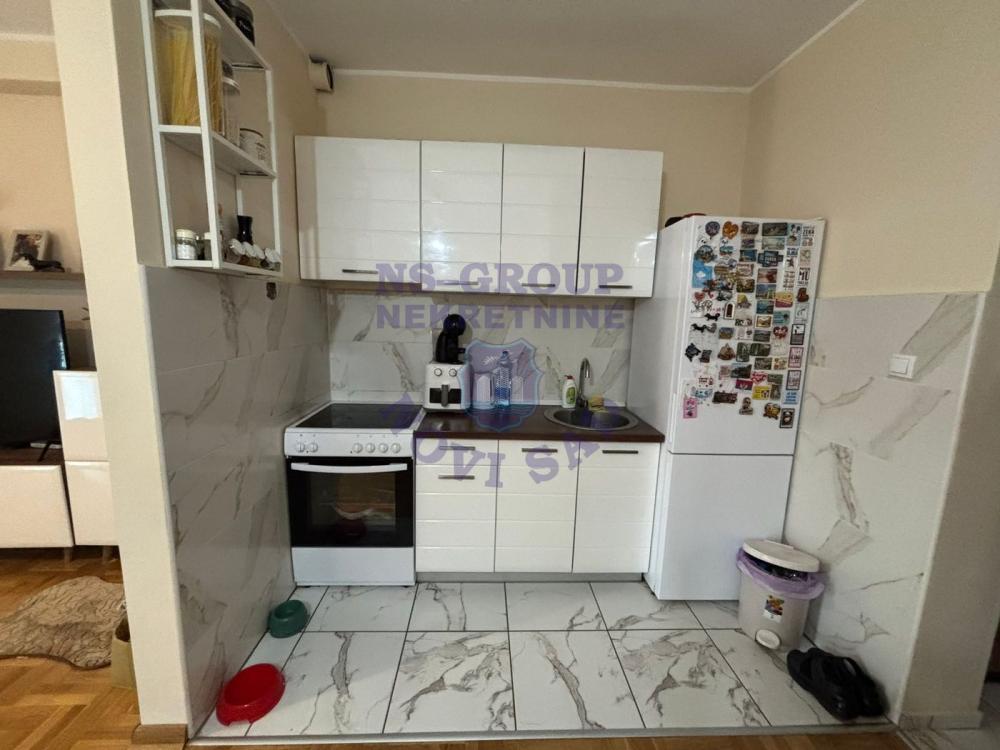 Slika 5 - FANTASTICAN POLUNAMESTEN 92.700e