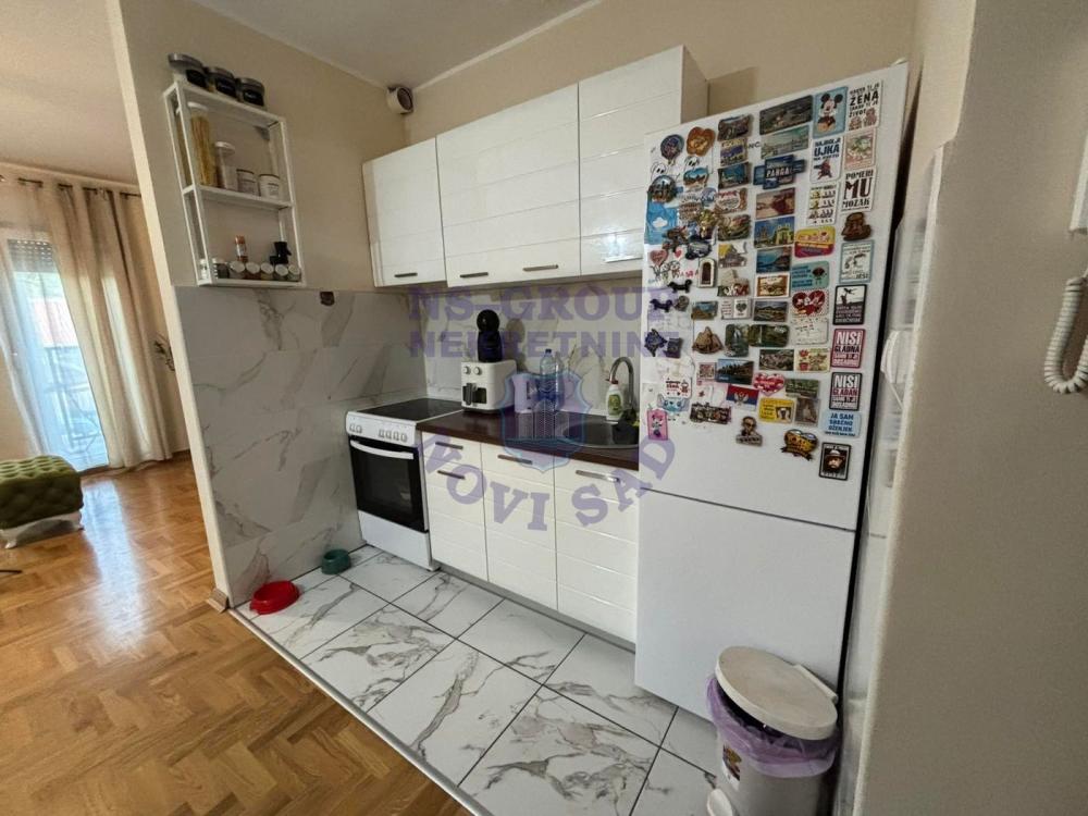 Slika 6 - FANTASTICAN POLUNAMESTEN 92.700e