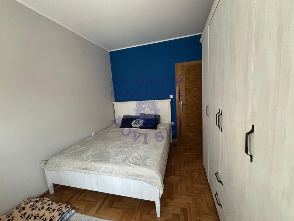 Slika 9 - FANTASTICAN POLUNAMESTEN 92.700e