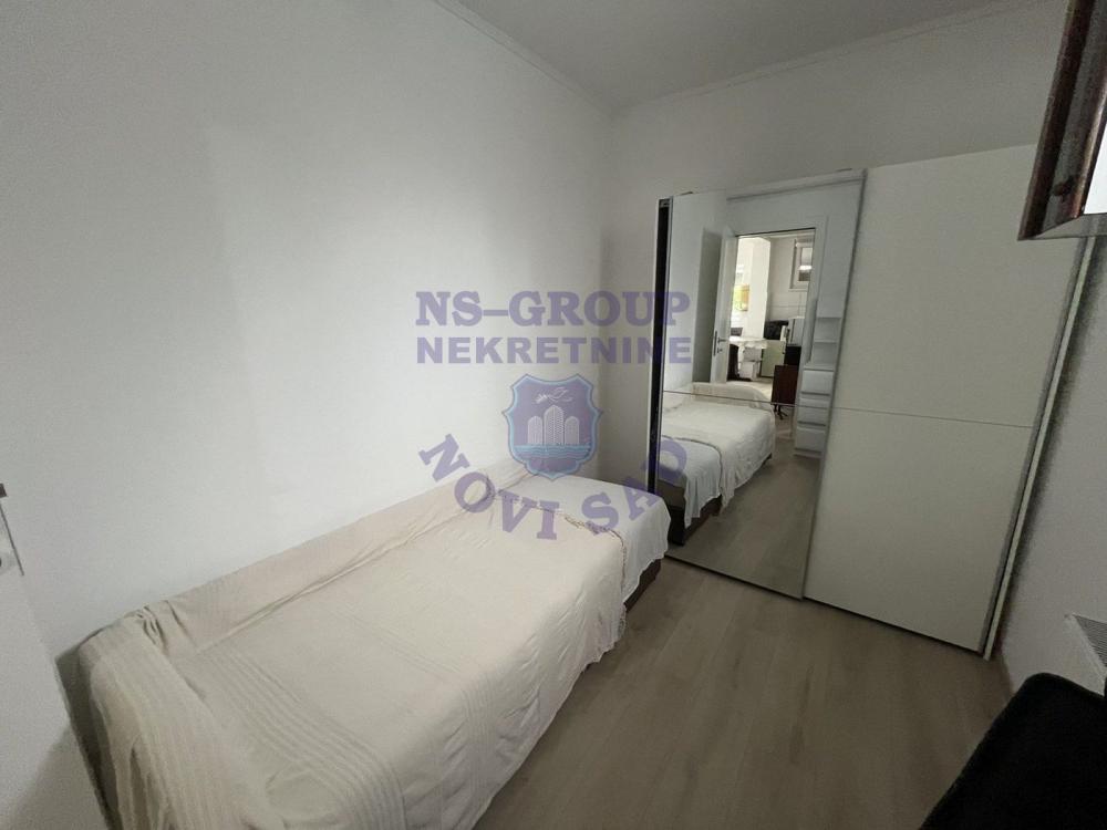 Slika 7 - 48m2 JEDNOIPOSOBAN GRATIS TERASA 17m2 KOMPLET NAMESTEN