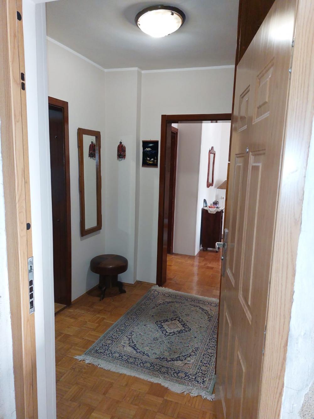 Slika 3 - Četvorosoban stan u blizini Bul. Patrijarha Pavla