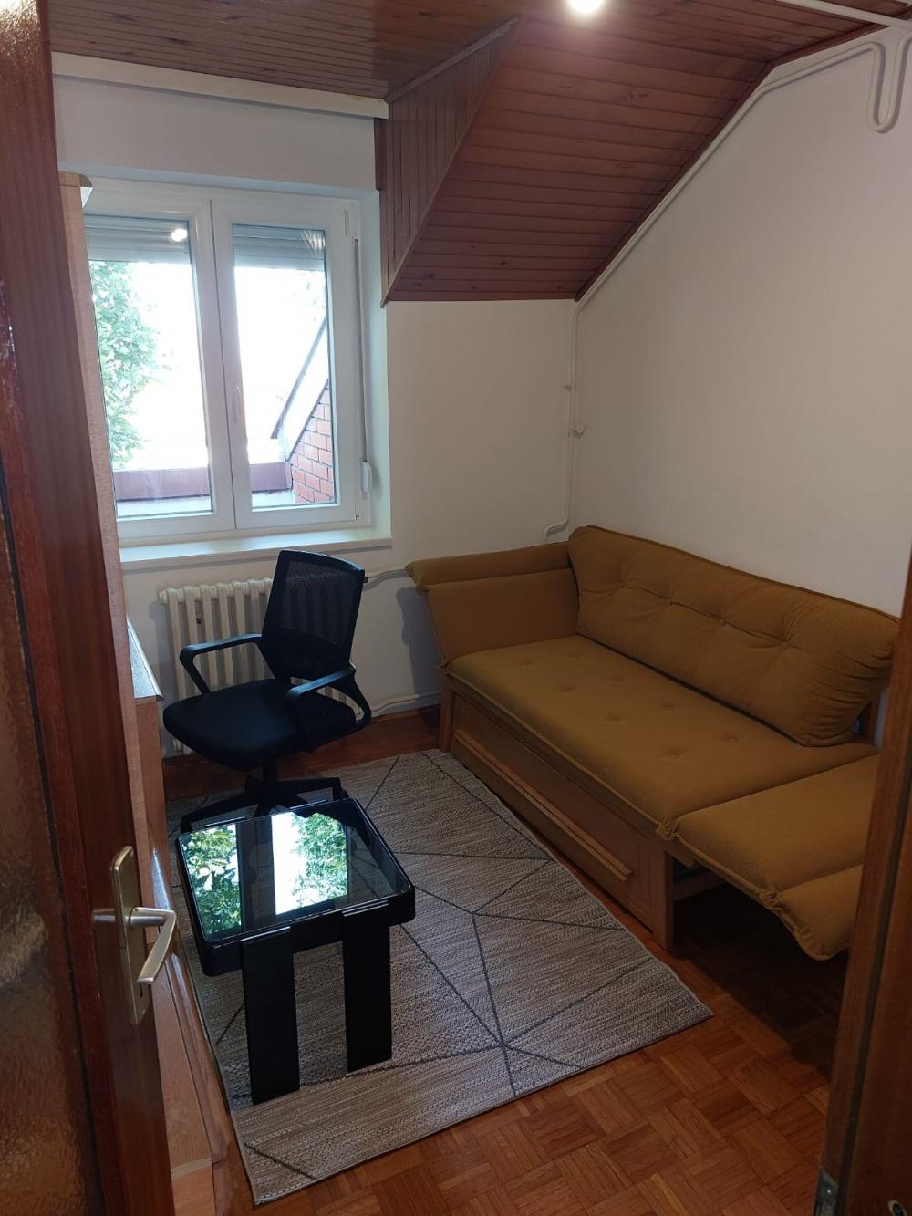 Slika 6 - Četvorosoban stan u blizini Bul. Patrijarha Pavla