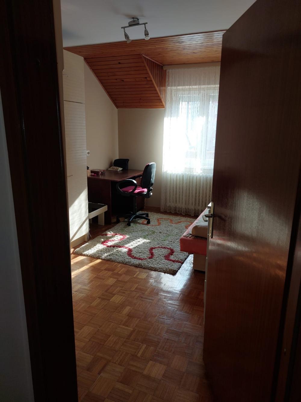 Slika 8 - Četvorosoban stan u blizini Bul. Patrijarha Pavla