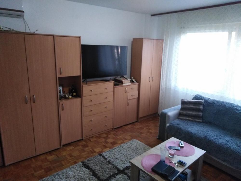 Slika 2 - Stan,NOVI SAD,LIMAN 4,kv: 72.00, € 181300, ID: 1056097