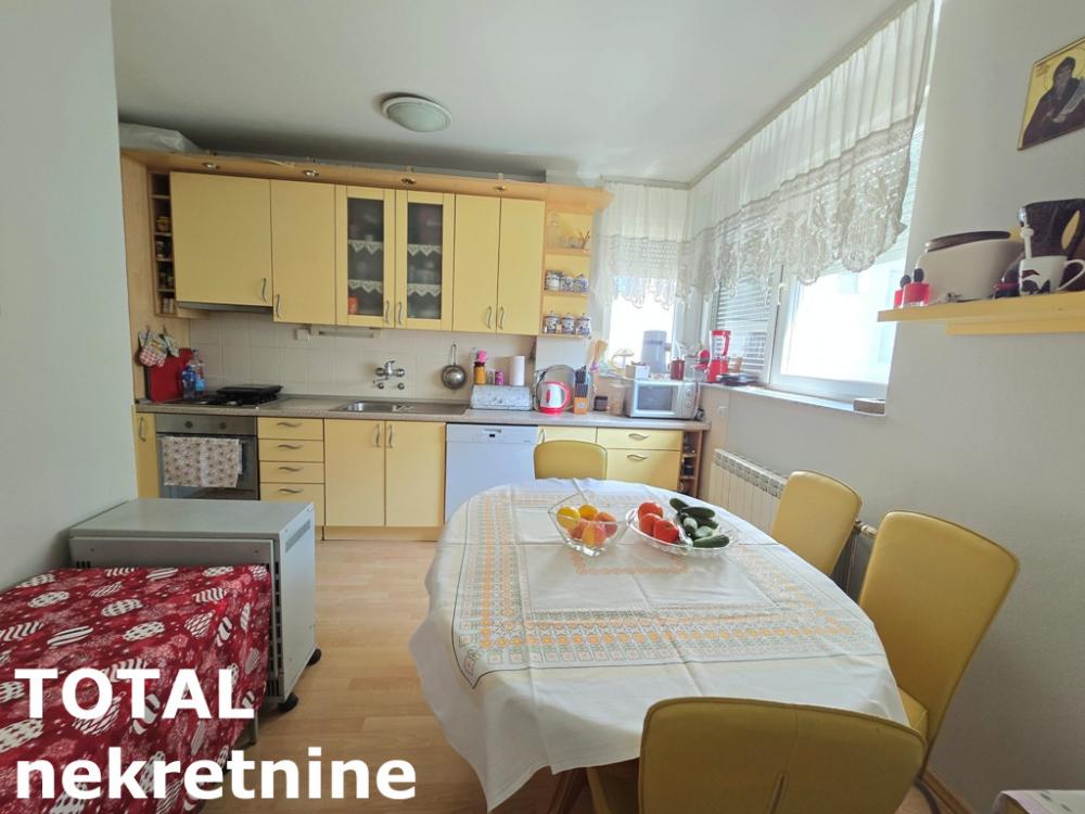 Slika 5 - Stan,NOVI SAD,LIPOV GAJ,kv: 69.00, € 135000, ID: 1101177