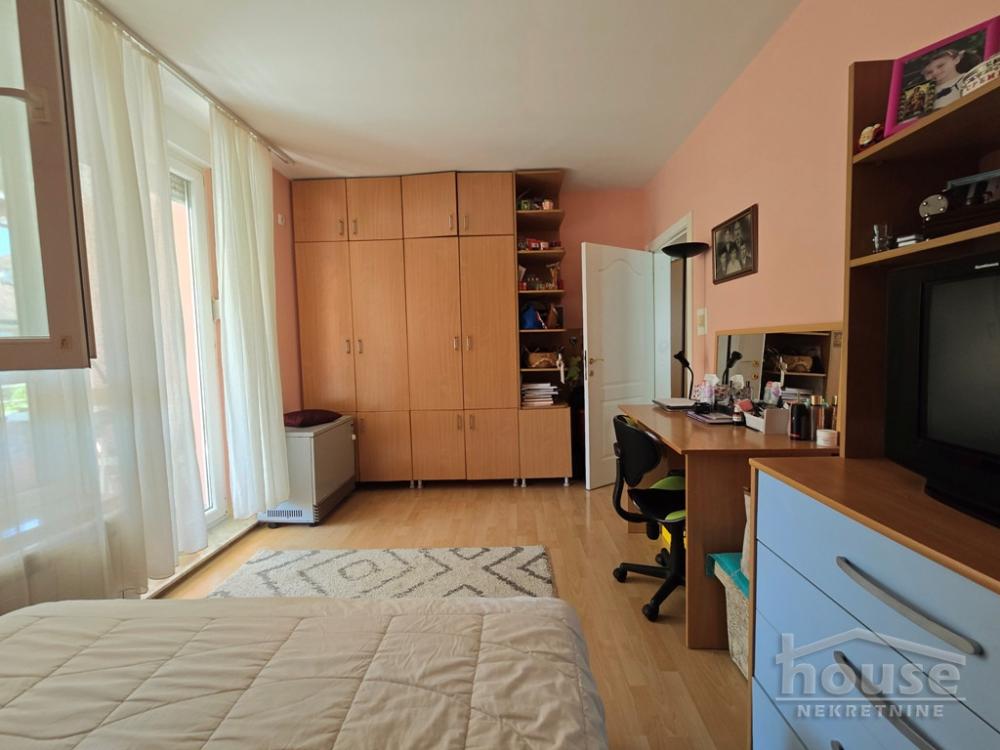 Slika 9 - Stan,NOVI SAD,LIPOV GAJ,kv: 69.00, € 140000, ID: 1064329