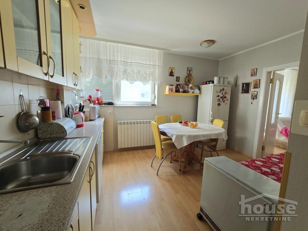 Slika 7 - Stan,NOVI SAD,LIPOV GAJ,kv: 69.00, € 140000, ID: 1064329