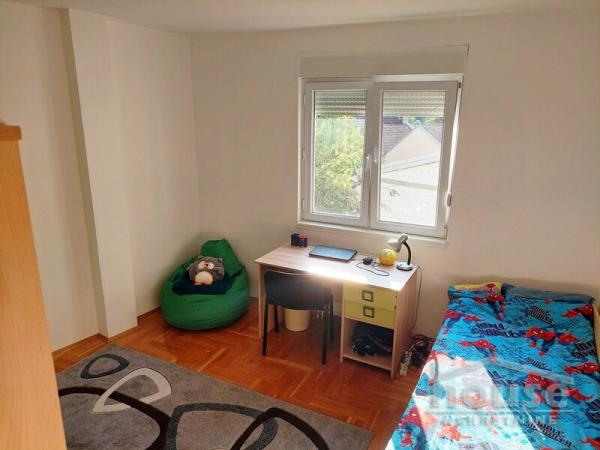 Slika 9 - Stan,NOVI SAD,CENTAR,kv: 78.00, € 200850, ID: 1055240