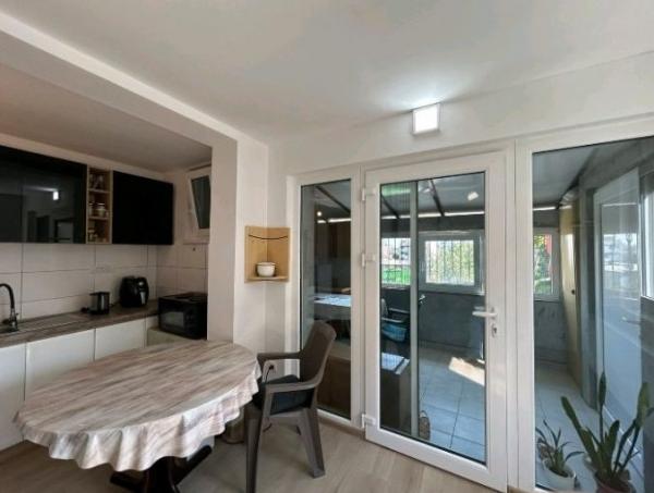 Slika 4 - Stan,NOVI SAD,PETROVARADIN,kv: 31.00, € 71000, ID: 1058728