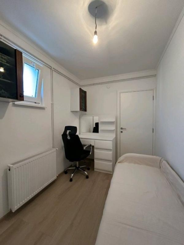 Slika 10 - Stan,NOVI SAD,PETROVARADIN,kv: 31.00, € 71000, ID: 1058728