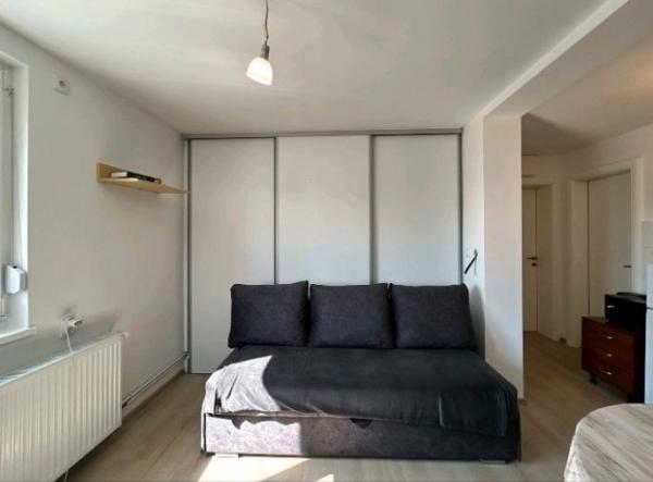 Slika 3 - Stan,NOVI SAD,PETROVARADIN,kv: 31.00, € 71000, ID: 1058728